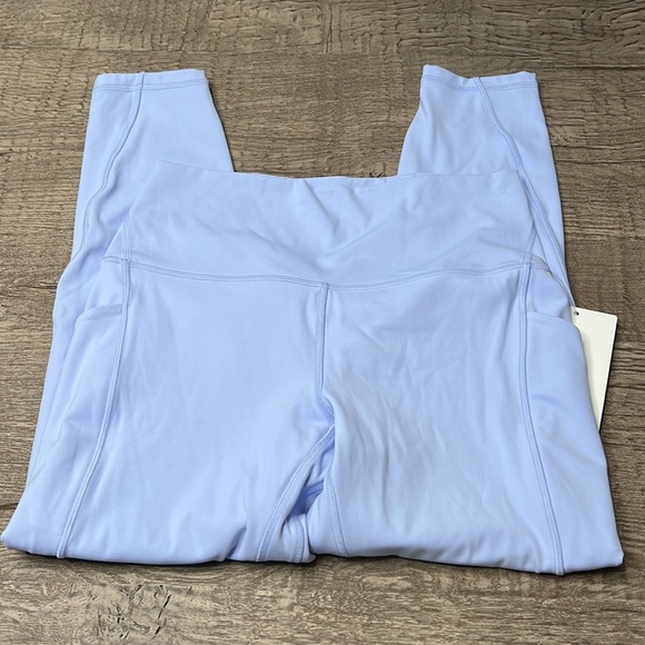 NWT Lululemon Align High-Rise Pant with Pockets 25"
Pastel Blue (PSLB) Size 2 - Picture 5 of 5
